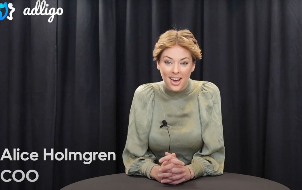 3 minuter om Adligo